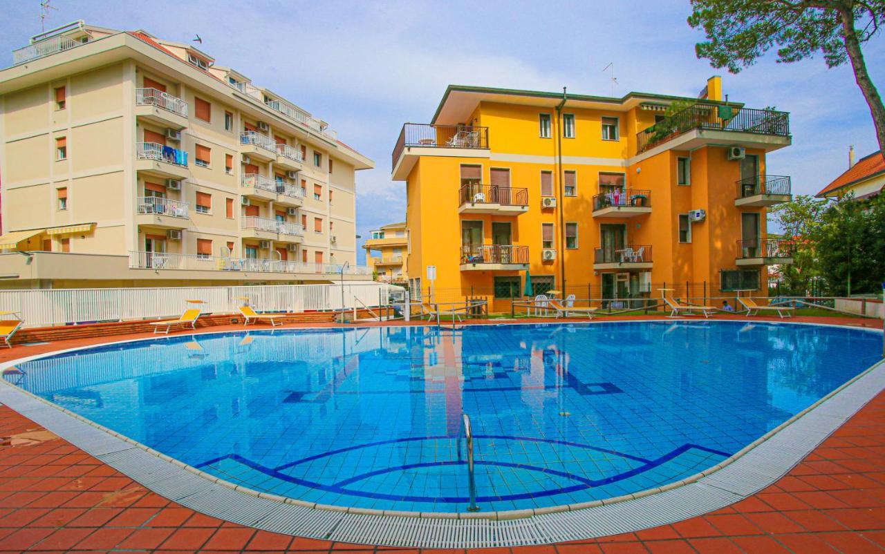 Residences La Rustica & Elite Eraclea Mare Exteriér fotografie