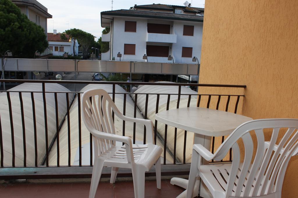 Residences La Rustica & Elite Eraclea Mare Pokoj fotografie