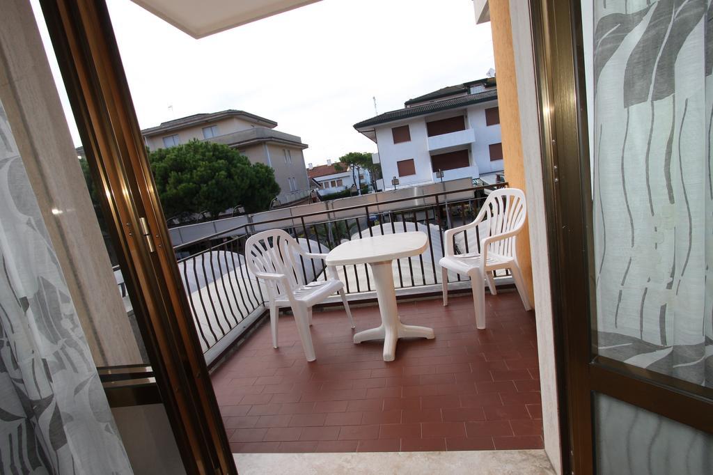 Residences La Rustica & Elite Eraclea Mare Pokoj fotografie